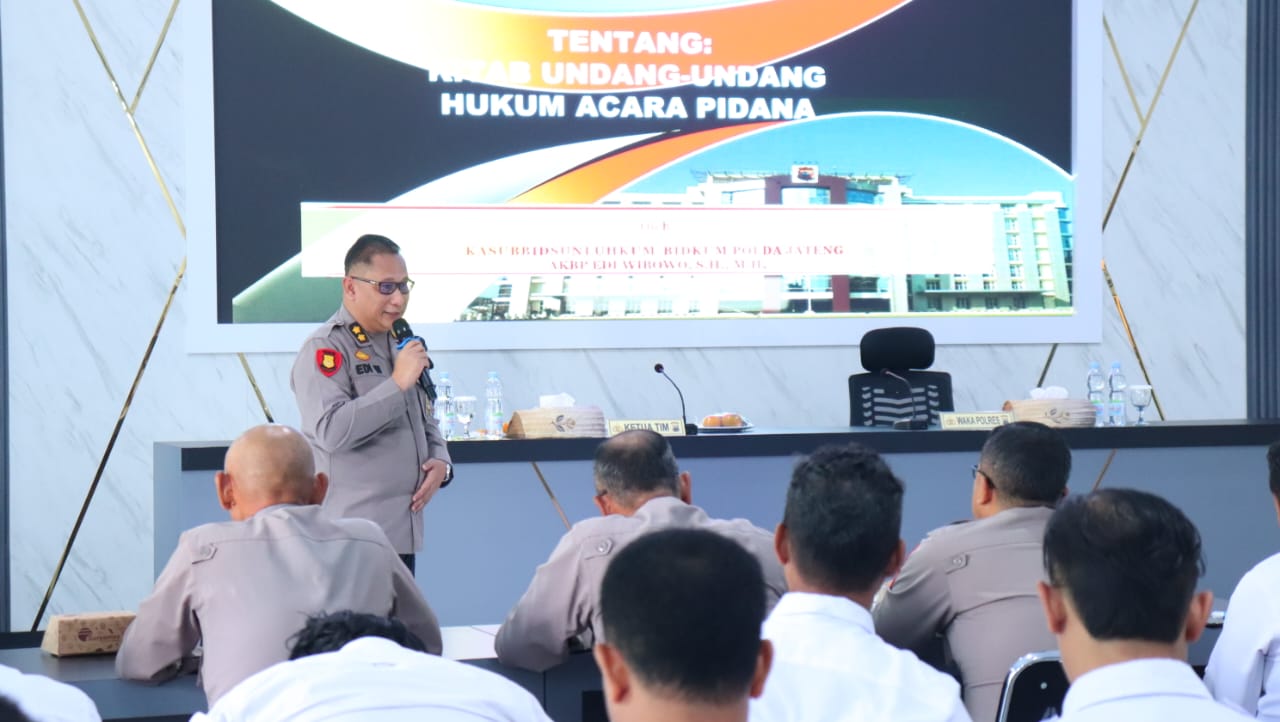 Bidkum Polda Jateng Bekali Personel Polres Pekalongan Pemahaman KUHP Baru dan Restorative Justice